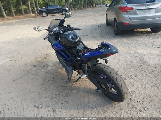 Yamaha Yzfr3 A 2024 MH3RH18Y0RK018212 Image 3
