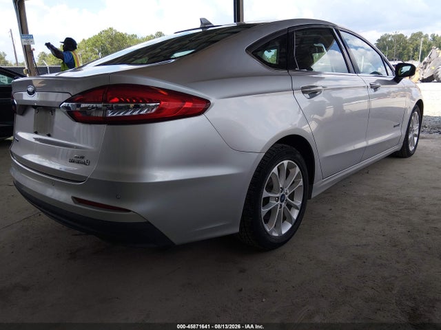 Продажа на аукционе авто 2019 Ford Fusion Hybrid Se, vin: 3FA6P0LU0KR115727, номер лота: 45871641