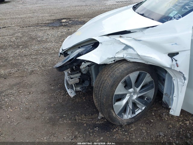 Продаж на аукціоні авто 2022 Tesla Model Y Long Range Dual Motor All-wheel Drive, vin: 7SAYGDEE6NF375994, номер лоту: 45871642