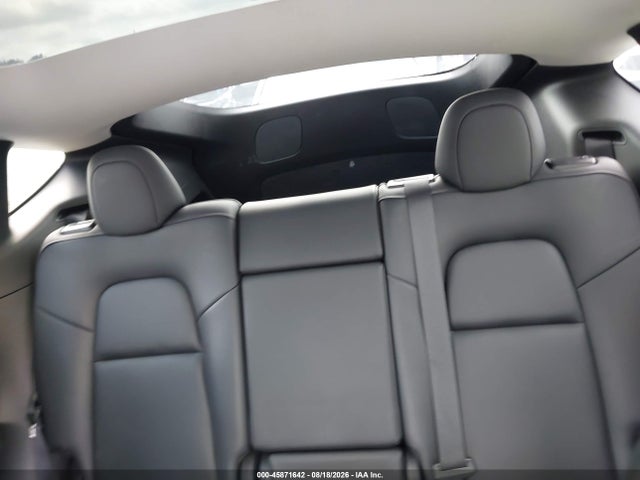 Продаж на аукціоні авто 2022 Tesla Model Y Long Range Dual Motor All-wheel Drive, vin: 7SAYGDEE6NF375994, номер лоту: 45871642