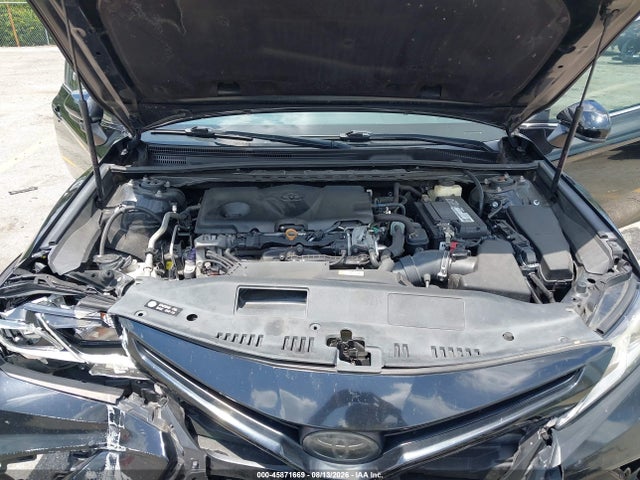 Auction sale of the 2018 Toyota Camry Se, vin: 4T1B11HK7JU655571, lot number: 45871669