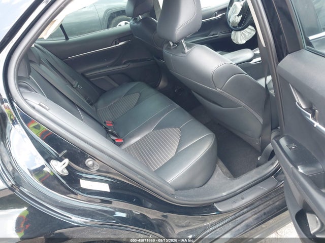 Auction sale of the 2018 Toyota Camry Se, vin: 4T1B11HK7JU655571, lot number: 45871669