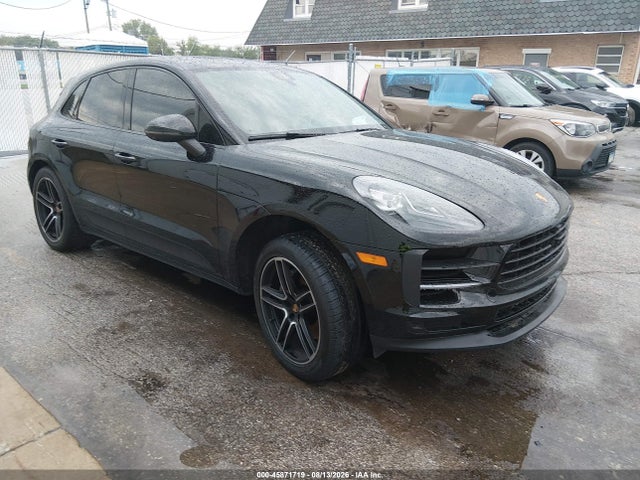 Auction sale of the 2021 Porsche Macan S, vin: WP1AB2A5XMLB36725, lot number: 45871719