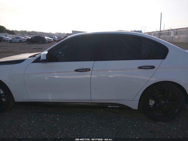 45871745 :رقم المزاد ، WBA8E9G5XGNT42348 vin ، 2016 Bmw 328i مزاد بيع