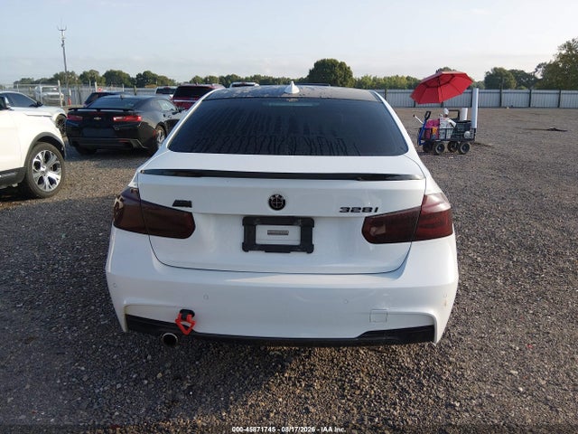 45871745 :رقم المزاد ، WBA8E9G5XGNT42348 vin ، 2016 Bmw 328i مزاد بيع