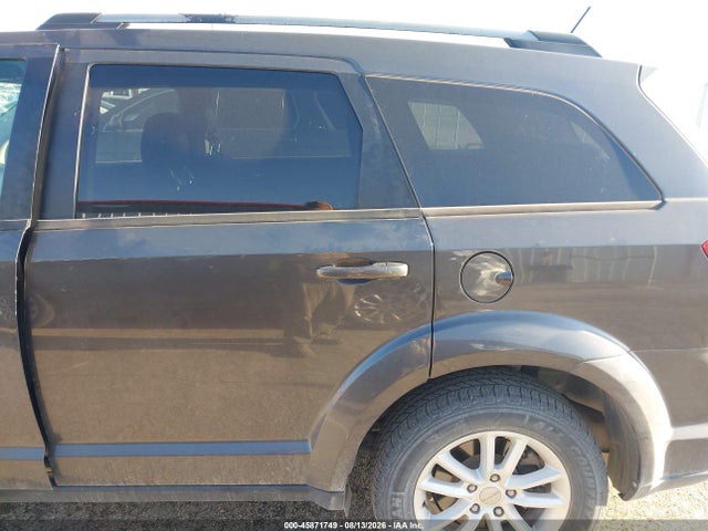 45871749 :رقم المزاد ، 3C4PDCBG3HT588781 vin ، 2017 Dodge Journey Sxt مزاد بيع