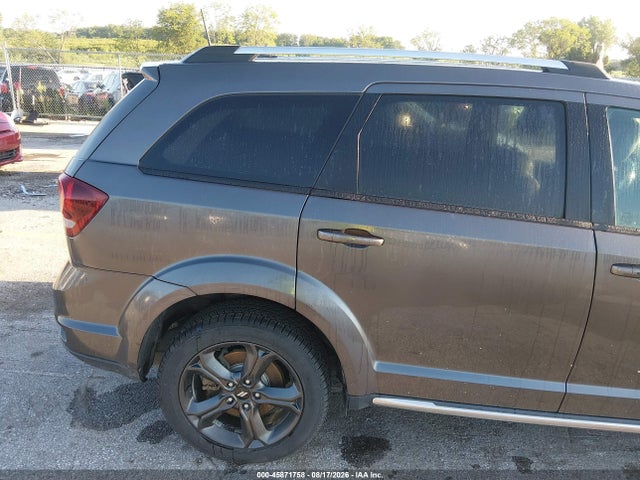 45871758 :رقم المزاد ، 3C4PDDGG9JT516780 vin ، 2018 Dodge Journey Crossroad Awd مزاد بيع
