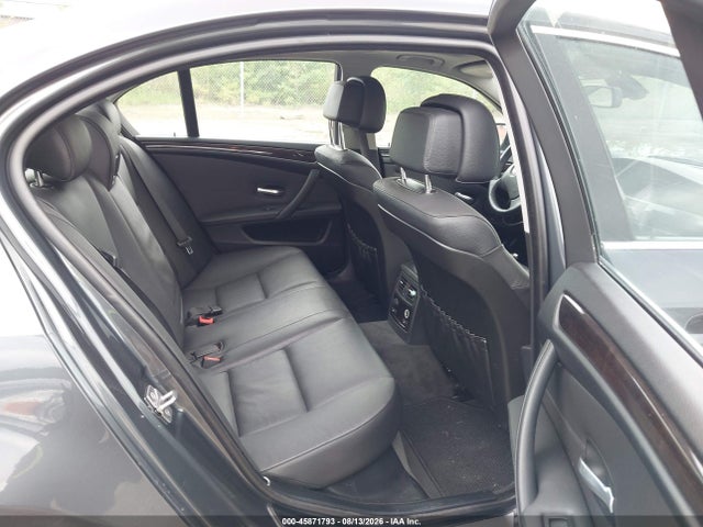 2010 Bmw 535i Xdrive მანქანა იყიდება აუქციონზე, vin: WBANV9C55AC390058, აუქციონის ნომერი: 45871793