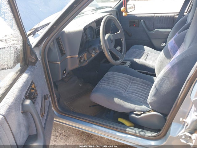 45871806 :رقم المزاد ، 1G1JC54GXLJ117625 vin ، 1990 Chevrolet Cavalier Vl مزاد بيع