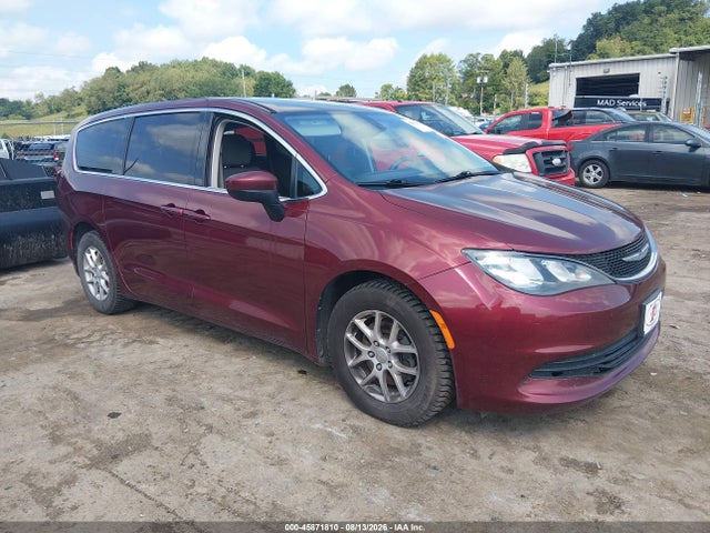 45871810 :رقم المزاد ، 2C4RC1DG9HR519979 vin ، 2017 Chrysler Pacifica Touring مزاد بيع