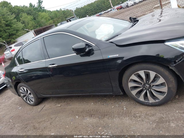 Продаж на аукціоні авто 2015 Honda Accord Hybrid Touring, vin: 1HGCR6F75FA003250, номер лоту: 45871823