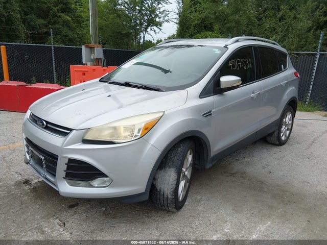 45871832 :رقم المزاد ، 1FMCU0J96FUA20426 vin ، 2015 Ford Escape Titanium مزاد بيع