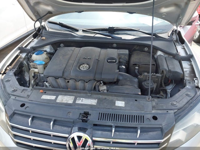45871849 :رقم المزاد ، 1VWCH7A38CC075942 vin ، 2012 Volkswagen Passat 2.5l Sel مزاد بيع