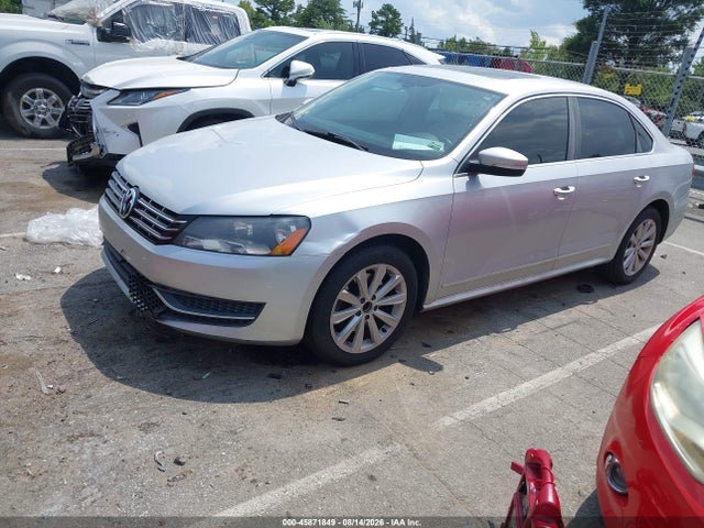 45871849 :رقم المزاد ، 1VWCH7A38CC075942 vin ، 2012 Volkswagen Passat 2.5l Sel مزاد بيع