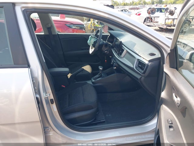 2023 Kia Rio S მანქანა იყიდება აუქციონზე, vin: 3KPA24AD8PE575455, აუქციონის ნომერი: 45871892