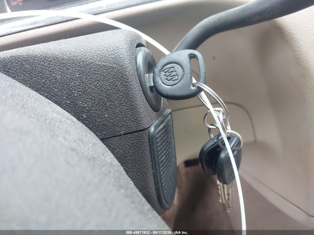 45871932 :رقم المزاد ، 2G4WC582881376168 vin ، 2008 Buick Lacrosse Cx مزاد بيع