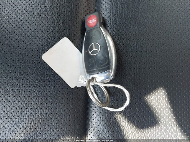 45871975 :رقم المزاد ، WDDGF81X28F123353 vin ، 2008 Mercedes-benz C 300 Luxury 4matic/sport 4matic مزاد بيع
