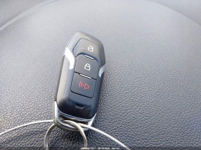 45871977 :رقم المزاد ، 1FM5K7D8XGGB52017 vin ، 2016 Ford Explorer Xlt مزاد بيع