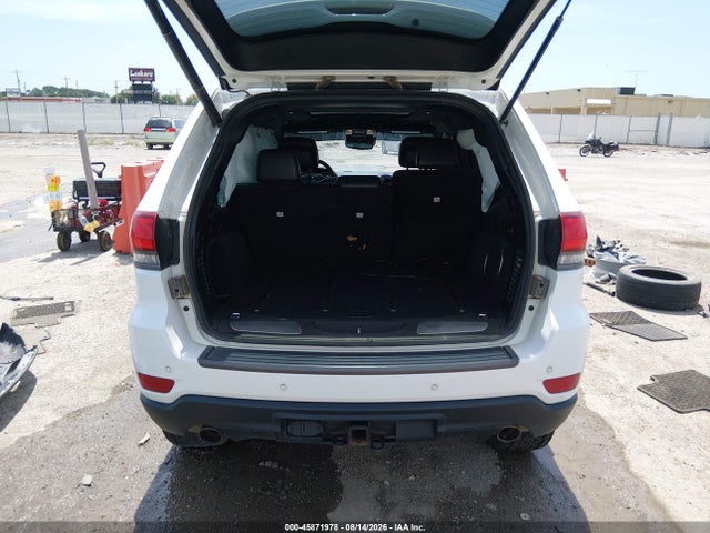 Продаж на аукціоні авто 2017 Jeep Grand Cherokee Trailhawk, vin: 1C4RJFLGXHC674537, номер лоту: 45871978