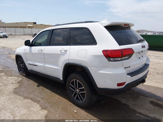 Продаж на аукціоні авто 2017 Jeep Grand Cherokee Trailhawk, vin: 1C4RJFLGXHC674537, номер лоту: 45871978