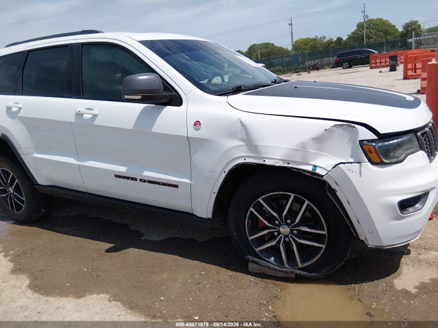 Продаж на аукціоні авто 2017 Jeep Grand Cherokee Trailhawk, vin: 1C4RJFLGXHC674537, номер лоту: 45871978
