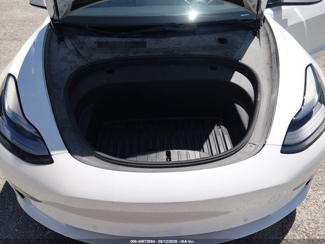 45872004 :رقم المزاد ، 5YJ3E1EA3MF962631 vin ، 2021 Tesla Model 3 Standard Range Plus Rear-wheel Drive مزاد بيع
