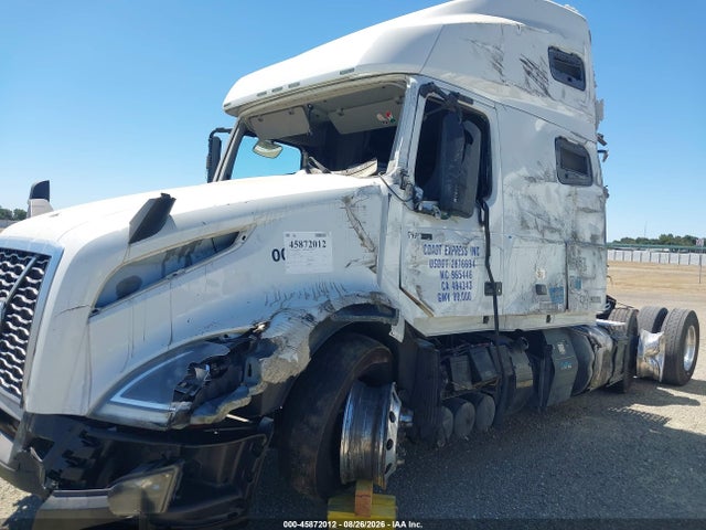 Volvo VNL 2019 4V4NC9TG6KN195302 Image 11