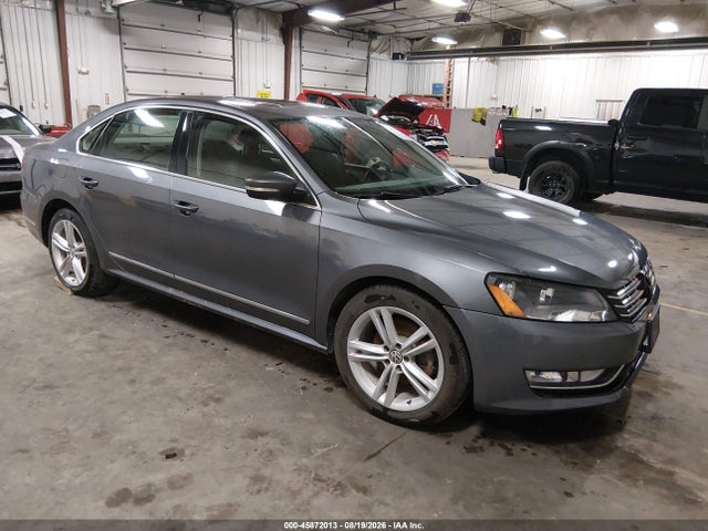 2013 Volkswagen Passat 2.0l Tdi Se მანქანა იყიდება აუქციონზე, vin: 1VWBN7A33DC143554, აუქციონის ნომერი: 45872013