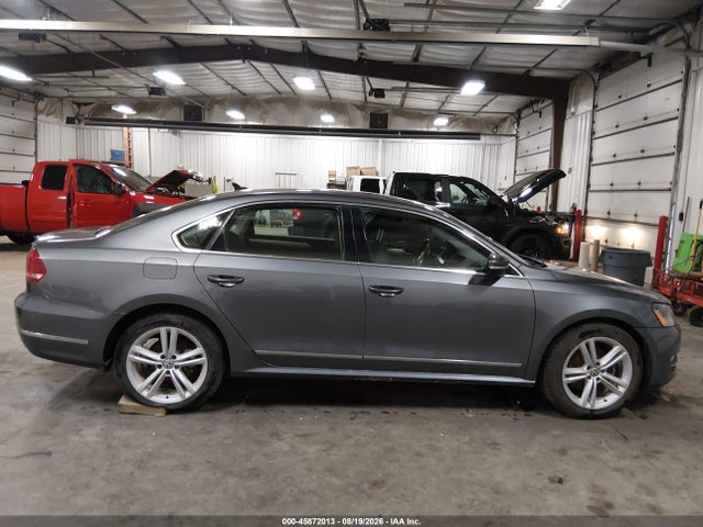 2013 Volkswagen Passat 2.0l Tdi Se მანქანა იყიდება აუქციონზე, vin: 1VWBN7A33DC143554, აუქციონის ნომერი: 45872013