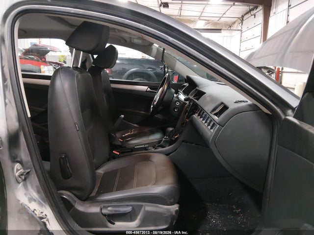 2013 Volkswagen Passat 2.0l Tdi Se მანქანა იყიდება აუქციონზე, vin: 1VWBN7A33DC143554, აუქციონის ნომერი: 45872013