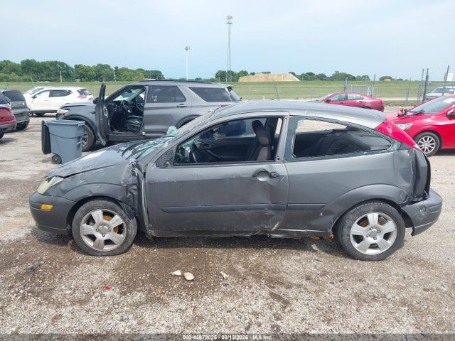 45872025 :رقم المزاد ، 3FAFP31333R178740 vin ، 2003 Ford Focus Zx3 مزاد بيع