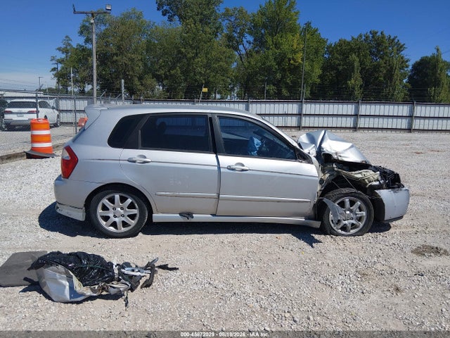 2006 Kia Spectra5 მანქანა იყიდება აუქციონზე, vin: KNAFE161X65342243, აუქციონის ნომერი: 45872029