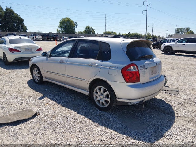 2006 Kia Spectra5 მანქანა იყიდება აუქციონზე, vin: KNAFE161X65342243, აუქციონის ნომერი: 45872029
