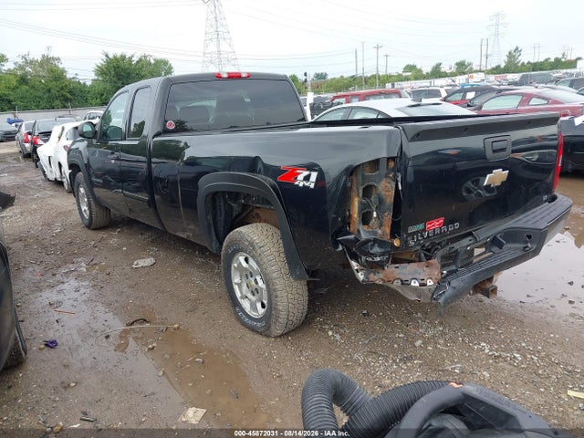 Auction sale of the 2010 Chevrolet Silverado 1500 Lt, vin: 1GCSKSE01AZ236595, lot number: 45872031