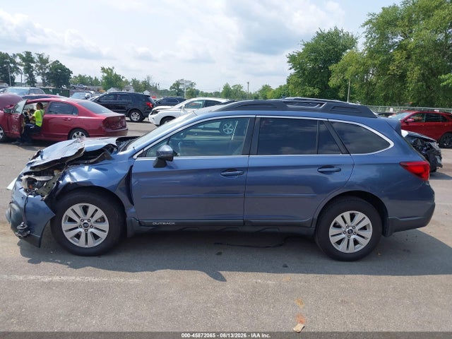 Продаж на аукціоні авто 2018 Subaru Outback 2.5i Premium, vin: 4S4BSAFC3J3313789, номер лоту: 45872065