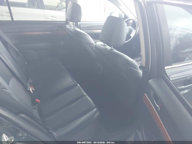 45872082 :رقم المزاد ، 4S4BRBLC6E3201256 vin ، 2014 Subaru Outback 2.5i Limited مزاد بيع