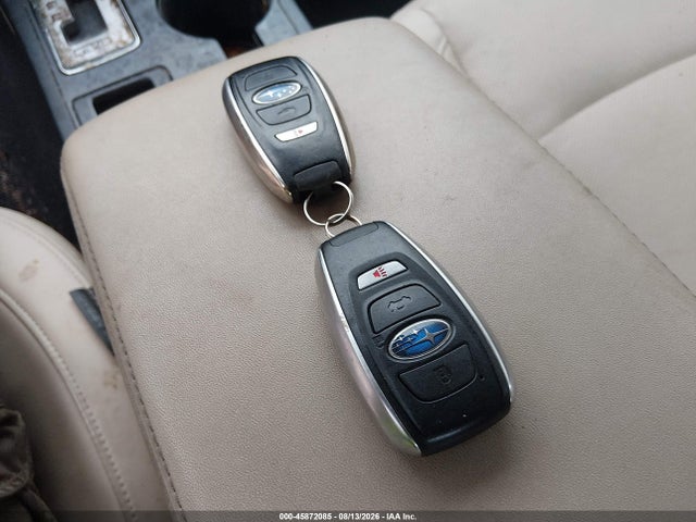 45872085 :رقم المزاد ، 4S3BNAN61H3020345 vin ، 2017 Subaru Legacy 2.5i Limited مزاد بيع