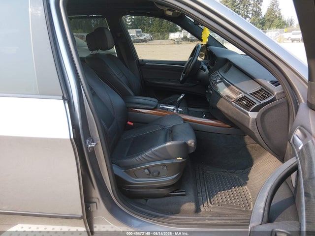 2011 Bmw X5 Xdrive35d მანქანა იყიდება აუქციონზე, vin: 5UXZW0C58BL660994, აუქციონის ნომერი: 45872148