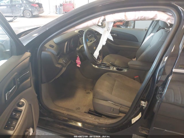 2015 Chevrolet Malibu Ls მანქანა იყიდება აუქციონზე, vin: 1G11B5SL0FF171624, აუქციონის ნომერი: 45872189