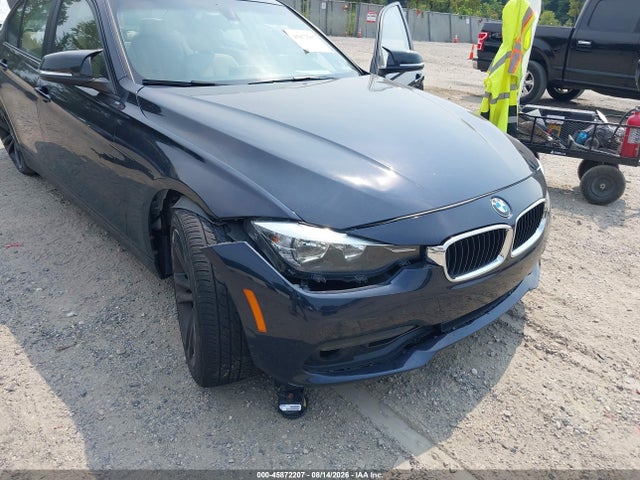 Продажа на аукционе авто 2017 Bmw 320i Xdrive, vin: WBA8A3C37HA067270, номер лота: 45872207
