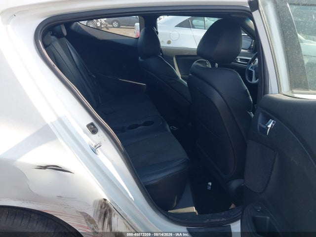 2016 Hyundai Veloster მანქანა იყიდება აუქციონზე, vin: KMHTC6AD8GU291550, აუქციონის ნომერი: 45872209