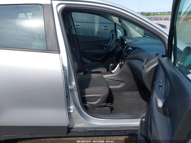 Chevrolet TRAX LS 2018 KL7CJKSB8JB584882 Image 5