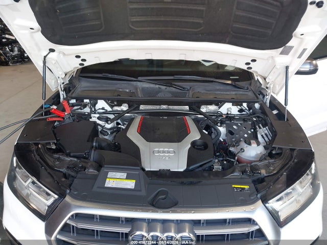 45872244 :رقم المزاد ، WA1C4AFY9J2105236 vin ، 2018 Audi Sq5 3.0t Premium Plus مزاد بيع