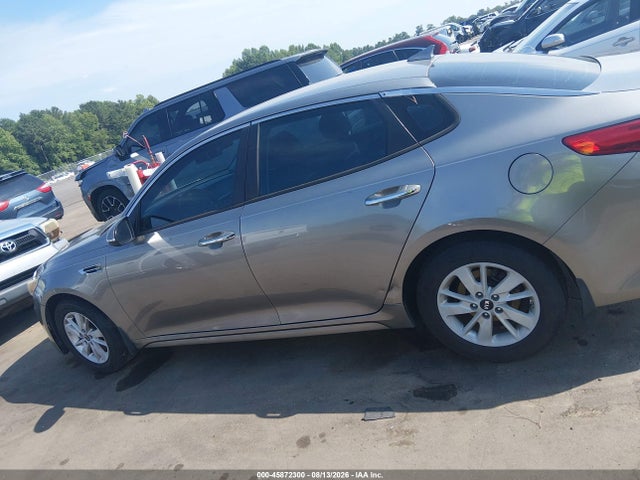 45872300 :رقم المزاد ، 5XXGT4L32JG182142 vin ، 2018 Kia Optima Lx مزاد بيع