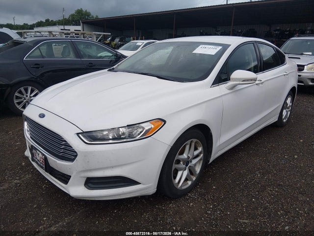 45872316 :رقم المزاد ، 1FA6P0HD5F5125395 vin ، 2015 Ford Fusion Se مزاد بيع
