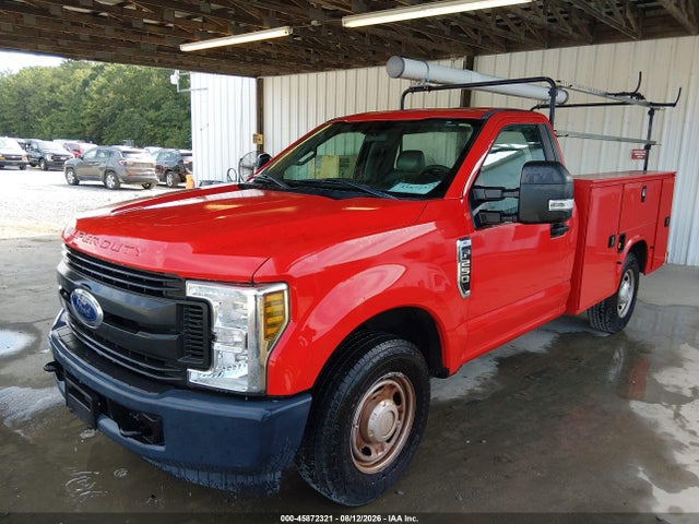 45872321 :رقم المزاد ، 1FDBF2A68JEC69482 vin ، 2018 Ford F-250 Xl مزاد بيع