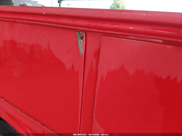 45872321 :رقم المزاد ، 1FDBF2A68JEC69482 vin ، 2018 Ford F-250 Xl مزاد بيع