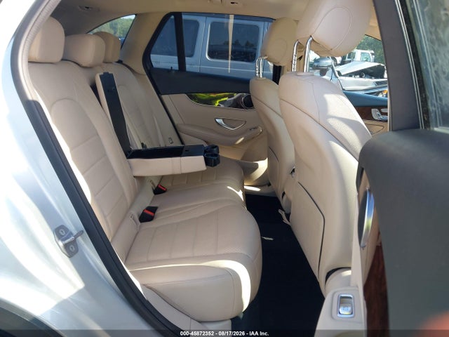 Продаж на аукціоні авто 2018 Mercedes-benz Glc 300, vin: WDC0G4JB0JV079025, номер лоту: 45872352