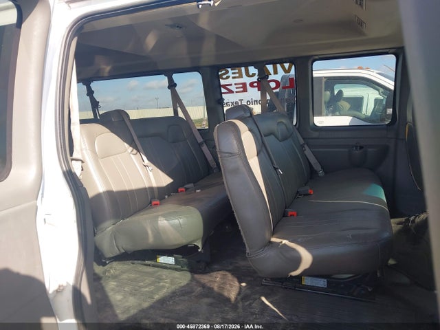 2021 Chevrolet Express Passenger Rwd 3500 Extended Wheelbase Ls მანქანა იყიდება აუქციონზე, vin: 1GAZGNFP9M1237101, აუქციონის ნომერი: 45872369