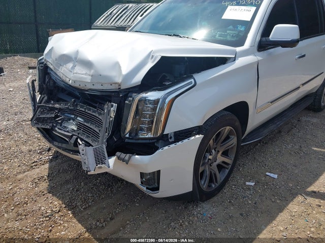 45872390 :رقم المزاد ، 1GYS4HKJ2JR142536 vin ، 2018 Cadillac Escalade Esv Luxury مزاد بيع